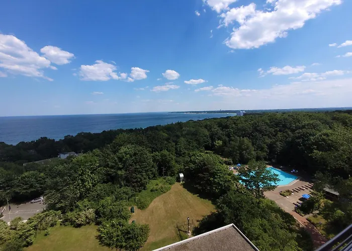 Gemuetliche Ferienresidenz Mit Meerblick Ueber Die Wundervolle Luebecker Bucht
